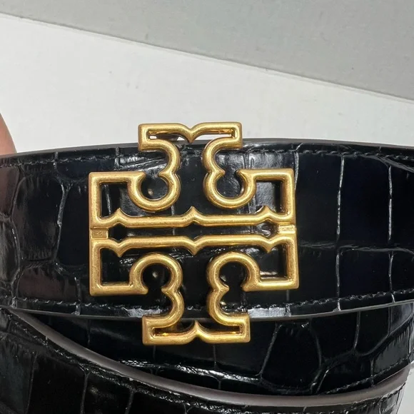 Tory Burch 1.5” Britten Reversible Logo Croc Belt In Black/Green Size: XXL - Picture 3 of 7